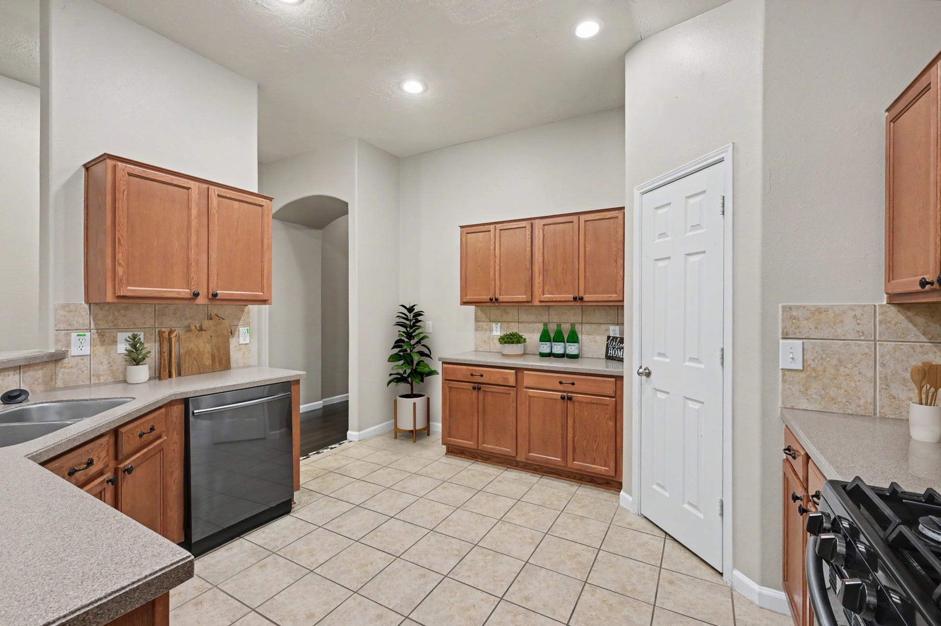 20343 Yosemite Falls Drive, Tomball, TX 77375 20343 Yosemite Falls Drive, Tomball, TX 77375