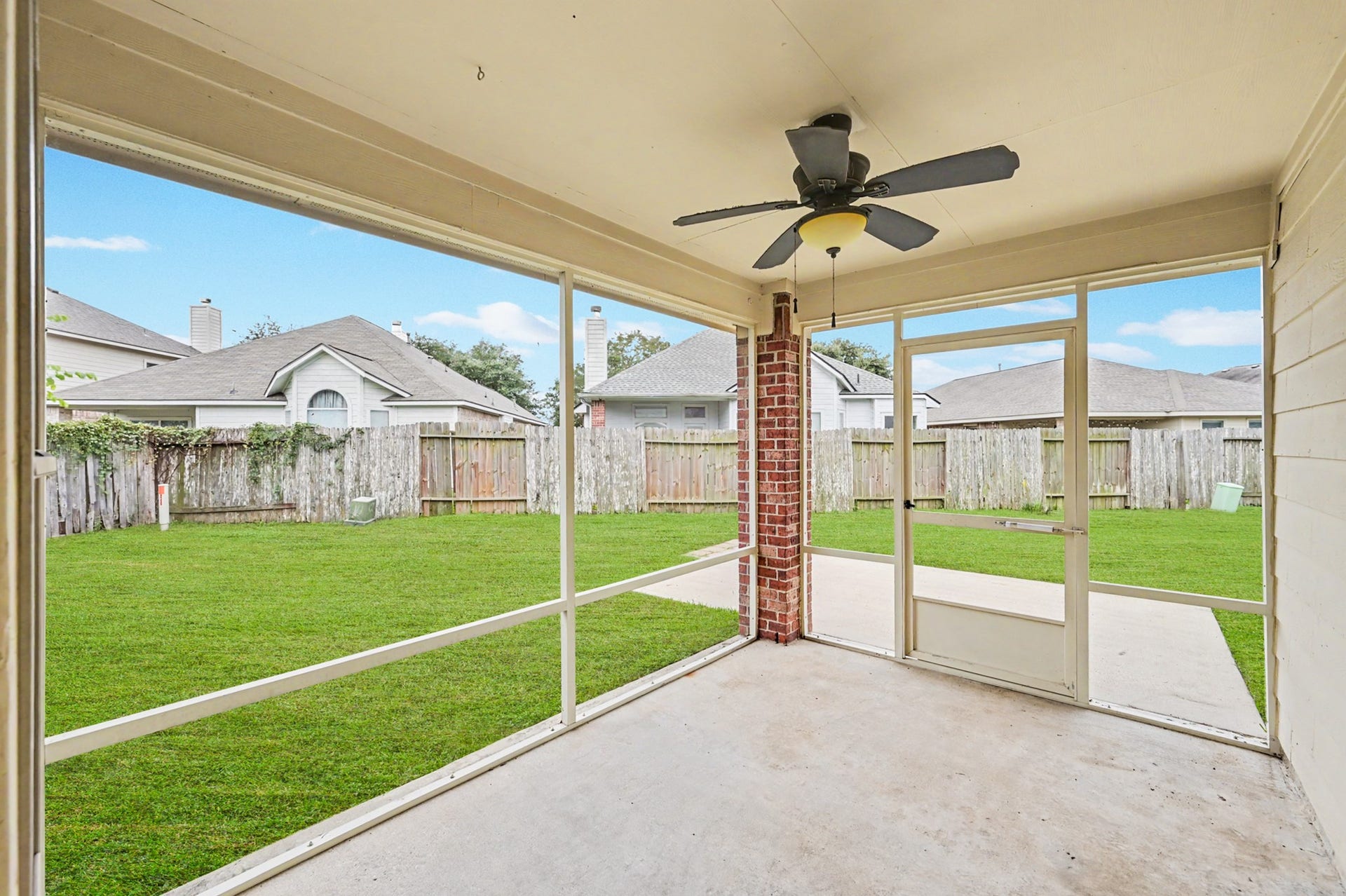 20343 Yosemite Falls Drive, Tomball, TX 77375 20343 Yosemite Falls Drive, Tomball, TX 77375