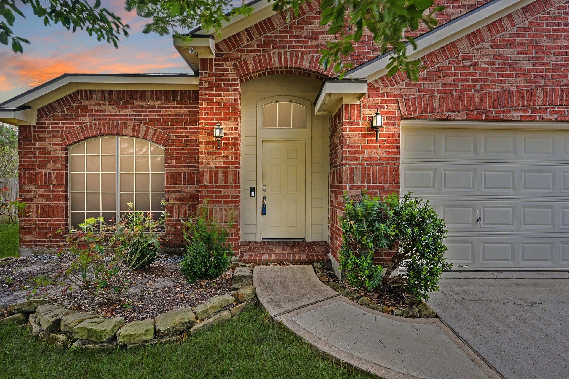 20343 Yosemite Falls Drive, Tomball, TX 77375 20343 Yosemite Falls Drive, Tomball, TX 77375