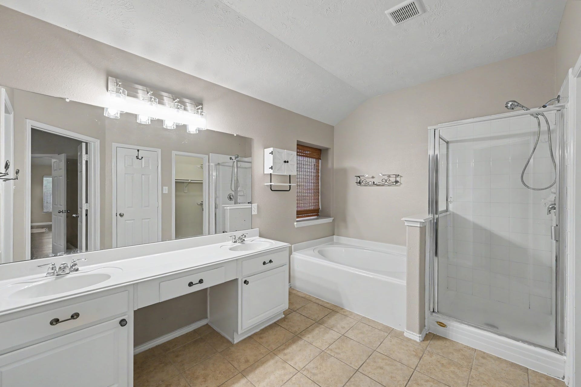 20343 Yosemite Falls Drive, Tomball, TX 77375 20343 Yosemite Falls Drive, Tomball, TX 77375