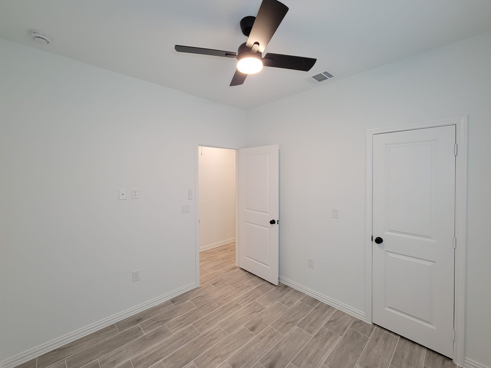 11849 Nelwood Street, Willis, TX 77318 11849 Nelwood Street, Willis, TX 77318