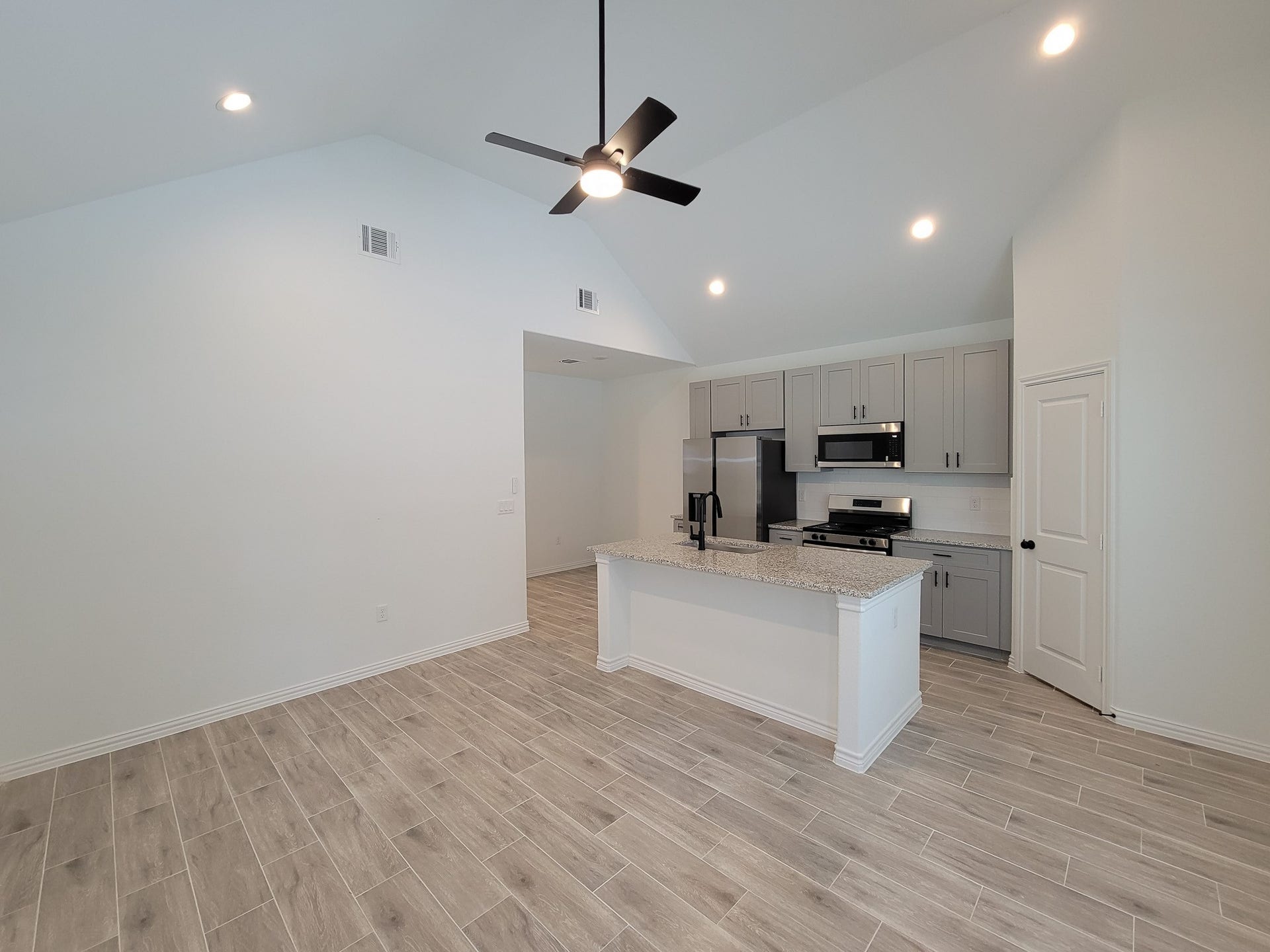 11849 Nelwood Street, Willis, TX 77318 11849 Nelwood Street, Willis, TX 77318