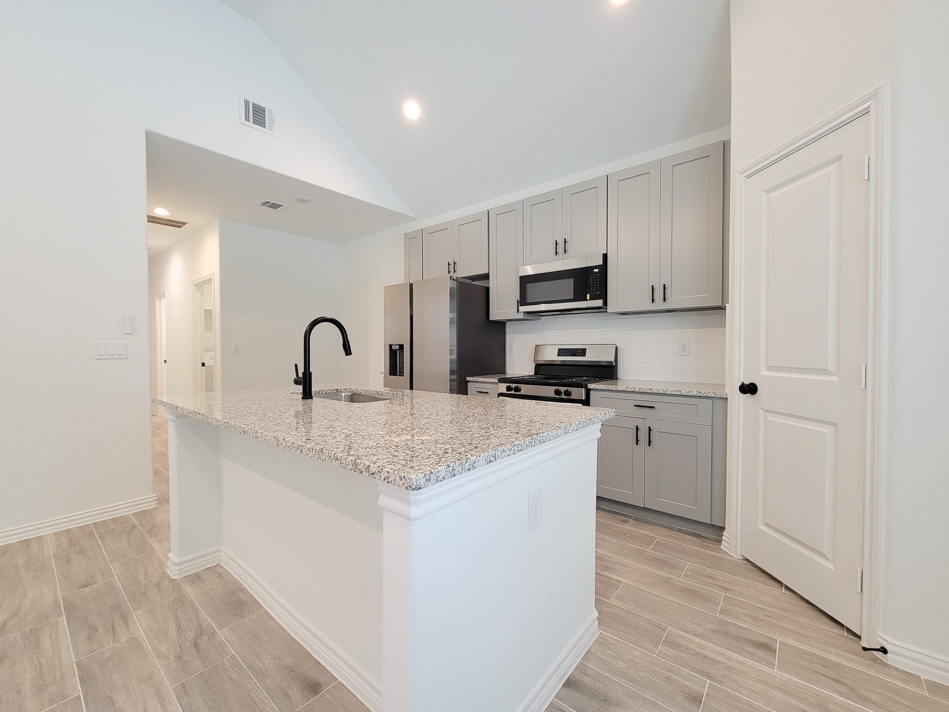 11849 Nelwood Street, Willis, TX 77318 11849 Nelwood Street, Willis, TX 77318