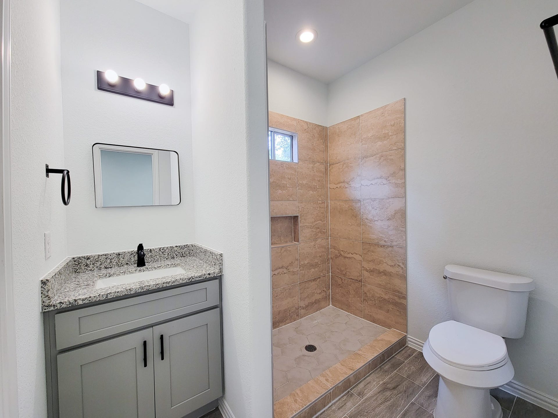 11849 Nelwood Street, Willis, TX 77318 11849 Nelwood Street, Willis, TX 77318