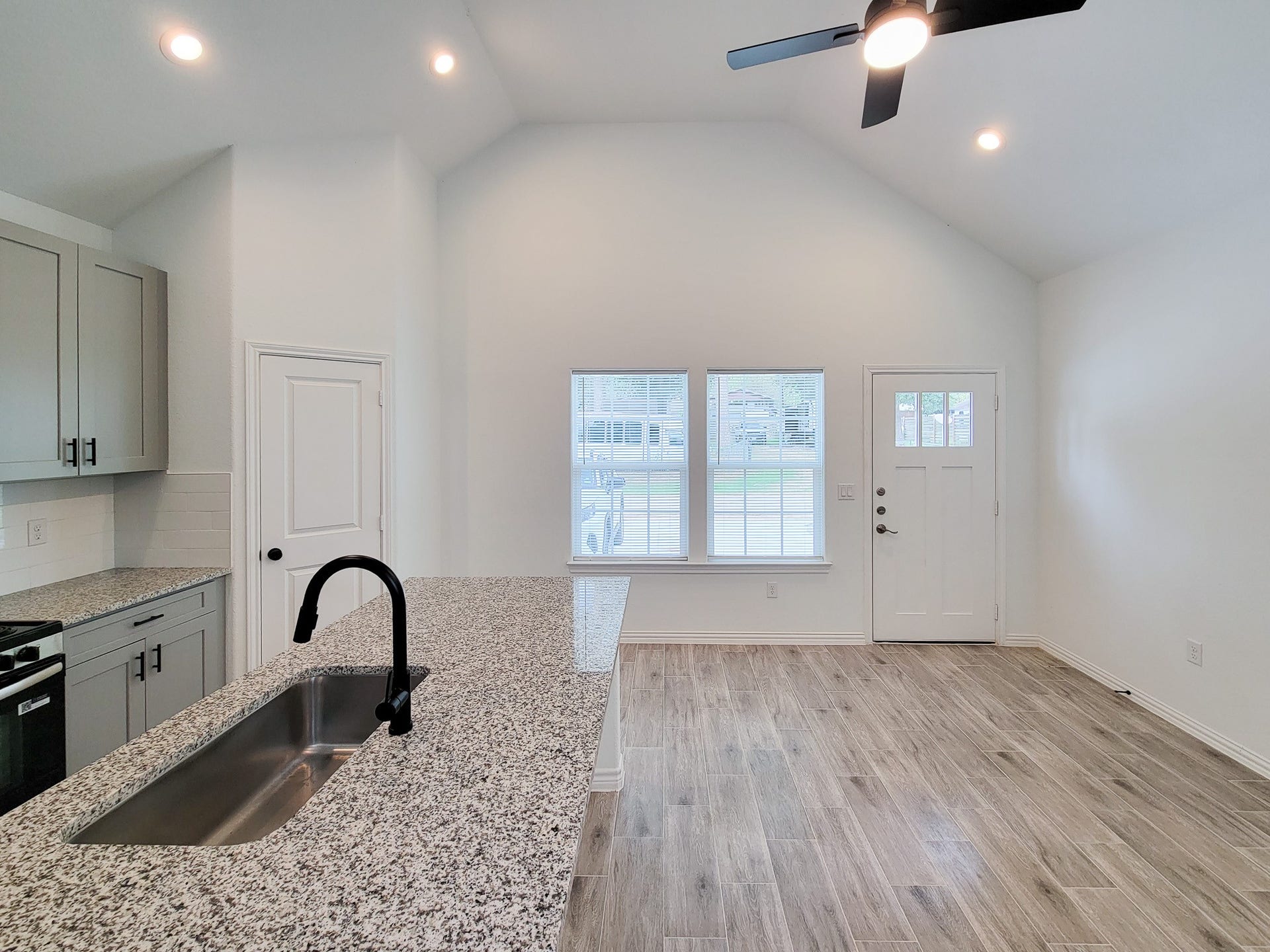 11849 Nelwood Street, Willis, TX 77318 11849 Nelwood Street, Willis, TX 77318