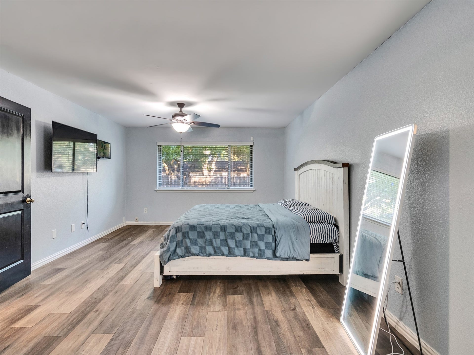 1208 Piney Woods Drive, Friendswood, TX 77546 1208 Piney Woods Drive, Friendswood, TX 77546