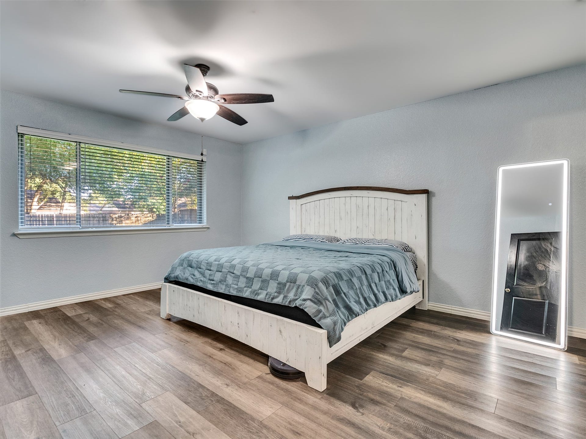 1208 Piney Woods Drive, Friendswood, TX 77546 1208 Piney Woods Drive, Friendswood, TX 77546