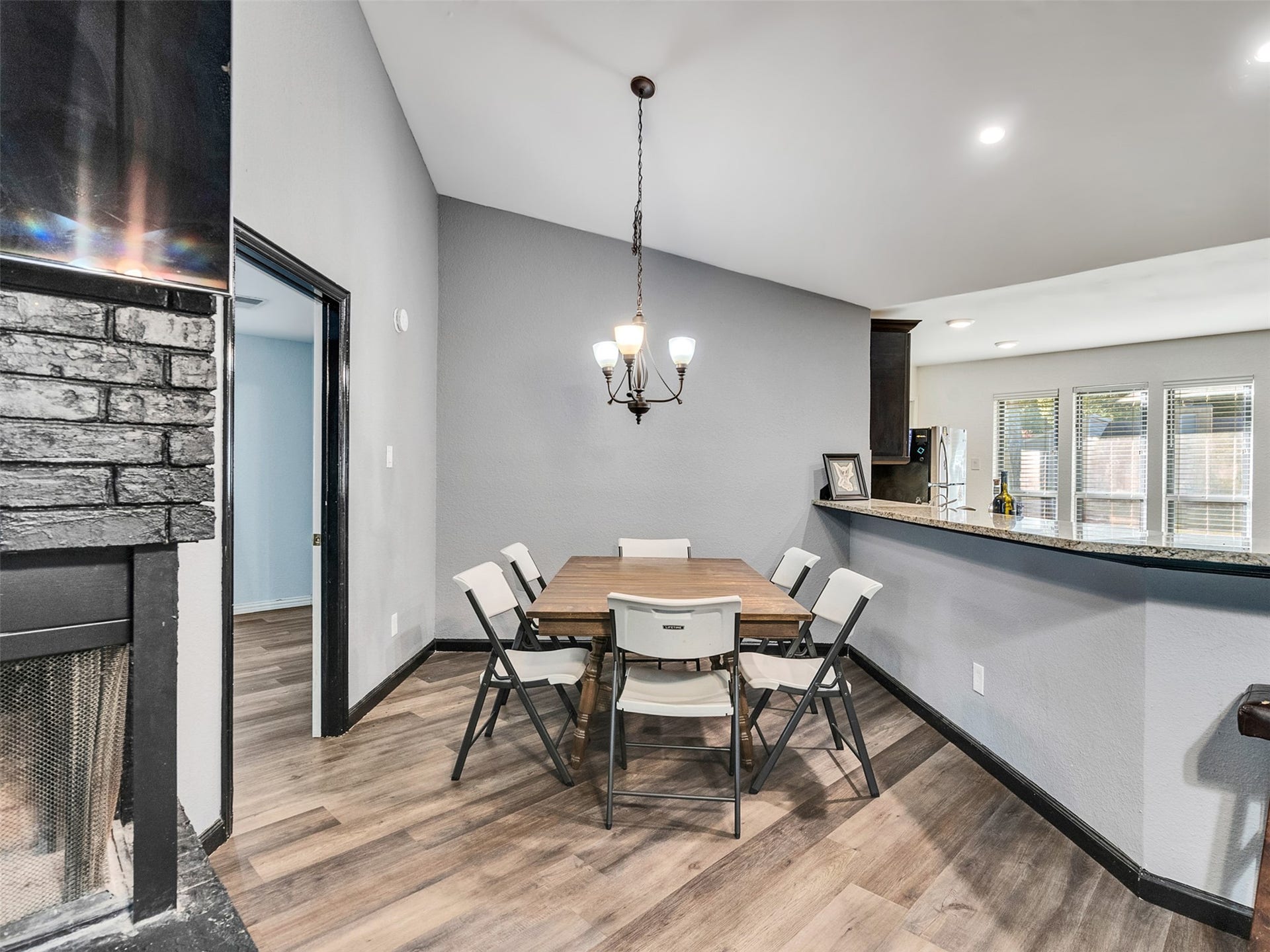1208 Piney Woods Drive, Friendswood, TX 77546 1208 Piney Woods Drive, Friendswood, TX 77546