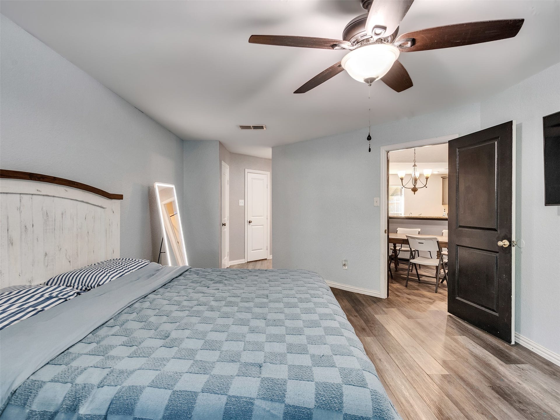 1208 Piney Woods Drive, Friendswood, TX 77546 1208 Piney Woods Drive, Friendswood, TX 77546