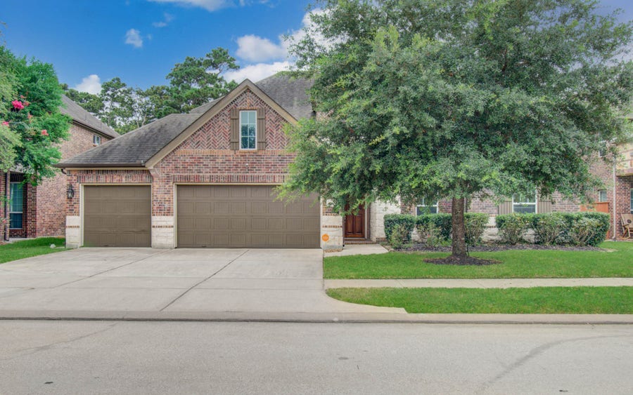 Property photo for 13812 N Lake Branch Lane, Houston, TX