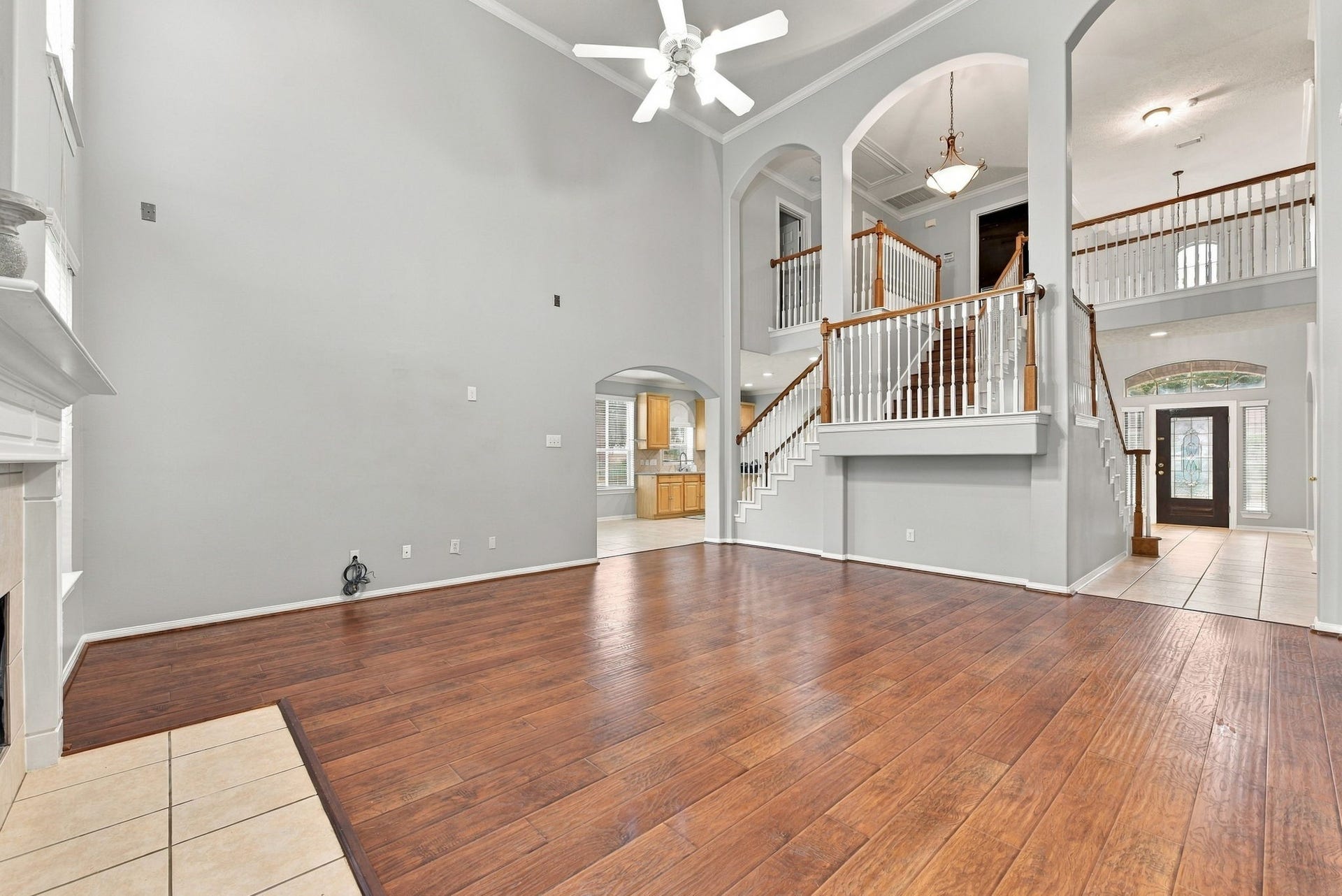2122 Fortuna Bella Drive, Pearland, TX 77581 2122 Fortuna Bella Drive, Pearland, TX 77581