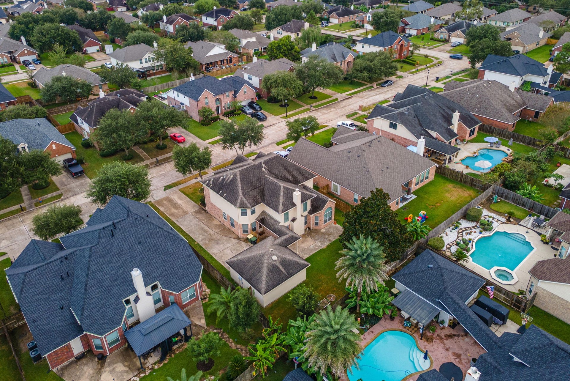 2122 Fortuna Bella Drive, Pearland, TX 77581 2122 Fortuna Bella Drive, Pearland, TX 77581