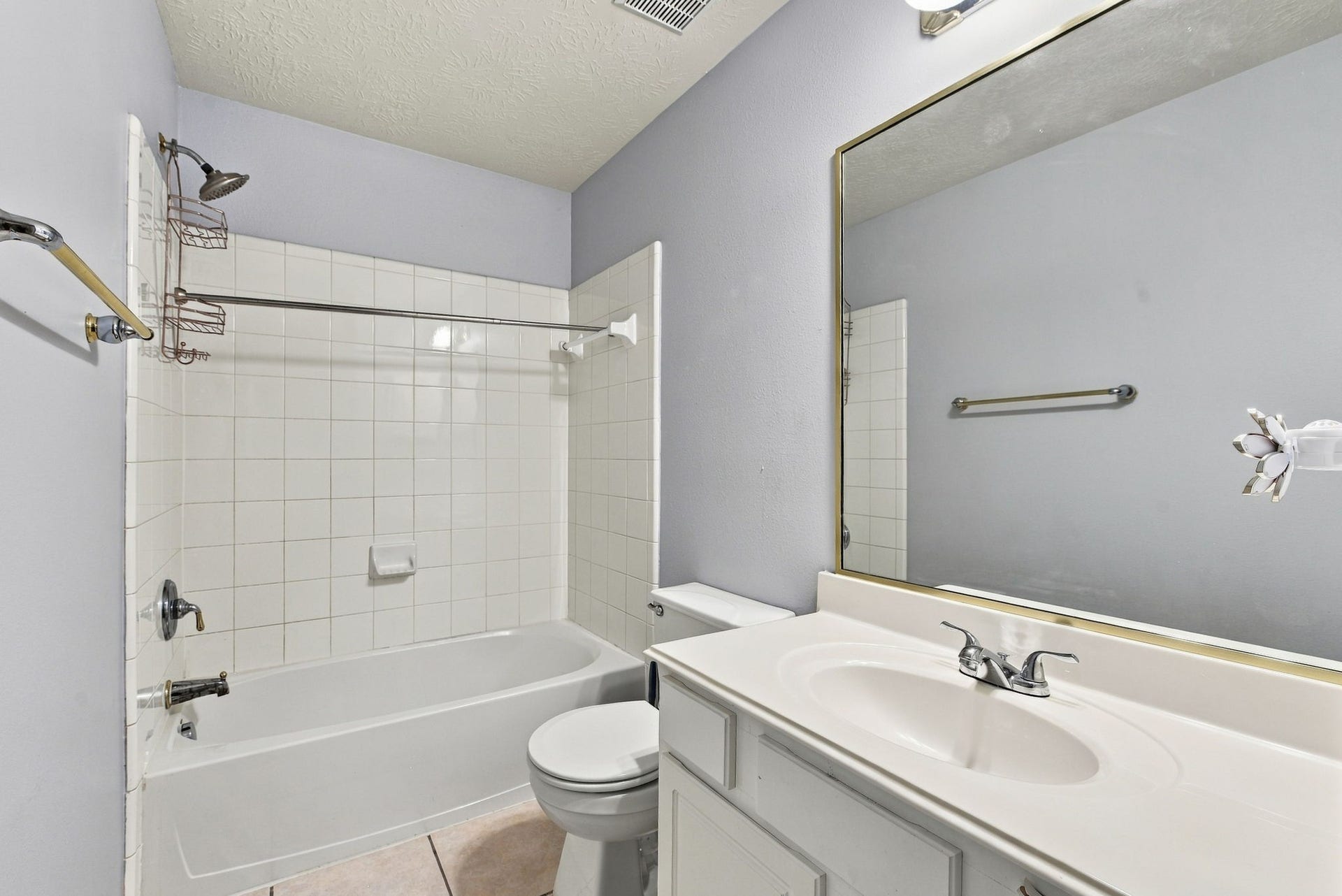 2122 Fortuna Bella Drive, Pearland, TX 77581 2122 Fortuna Bella Drive, Pearland, TX 77581