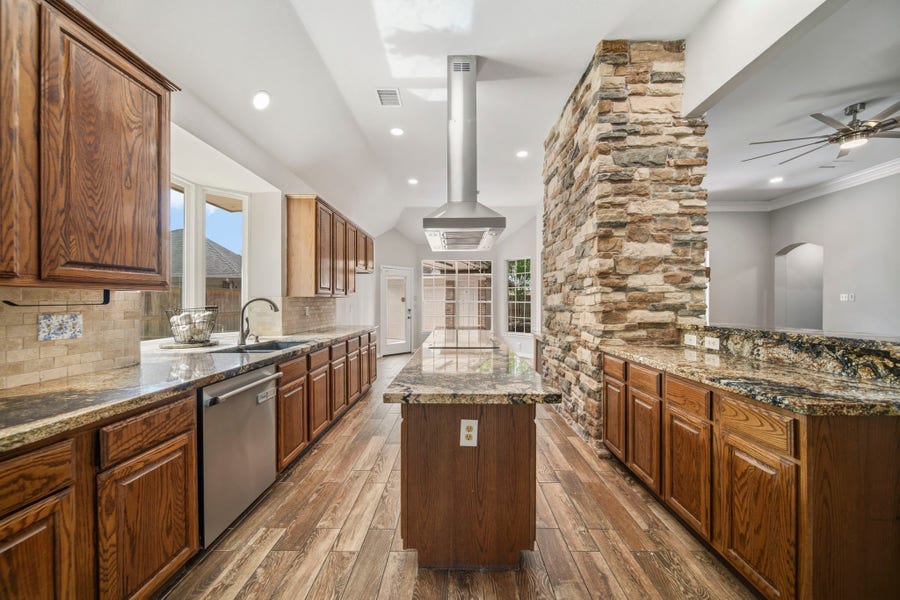 Property photo for 6714 Morningside Drive, Sugar Land, TX