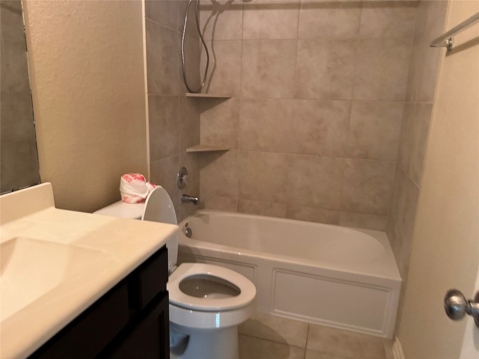 3411 Atherton Ridge Lane, Houston, TX 77047 3411 Atherton Ridge Lane, Houston, TX 77047