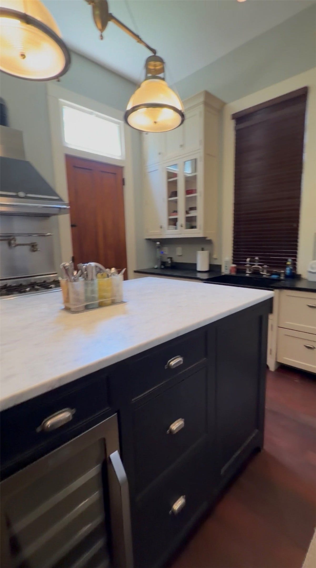 1515 Postoffice Street, Galveston, TX 77550 1515 Postoffice Street, Galveston, TX 77550