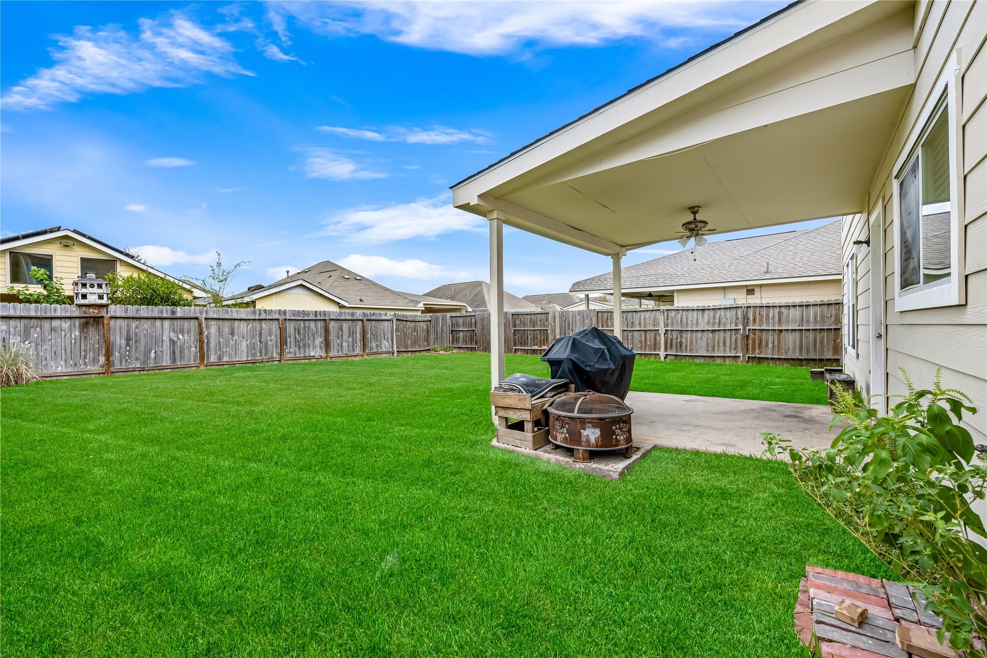 1435 Stone Bluff Drive, Houston, TX 77073