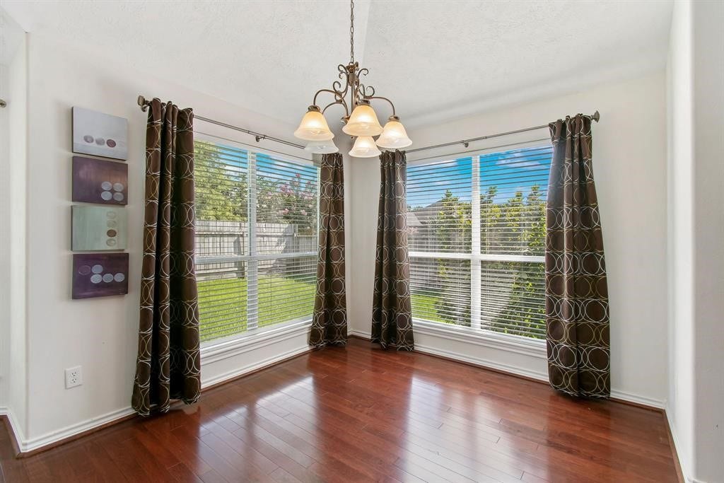 913 Christi Lynn Lane, Conroe, TX 77304