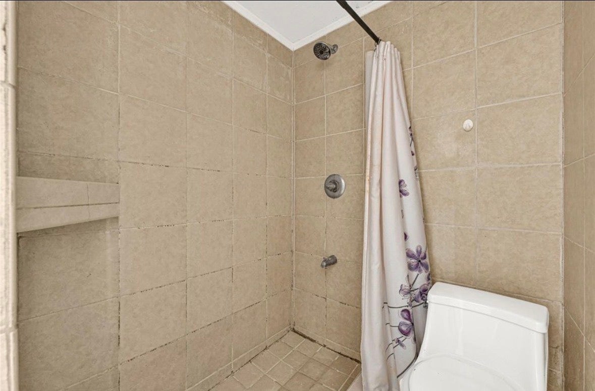 610 12th Street, Dickinson, TX 77539 610 12th Street, Dickinson, TX 77539