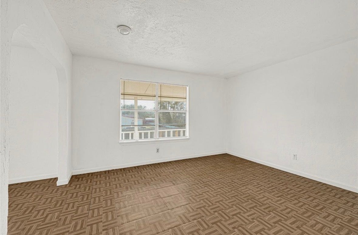 610 12th Street, Dickinson, TX 77539 610 12th Street, Dickinson, TX 77539