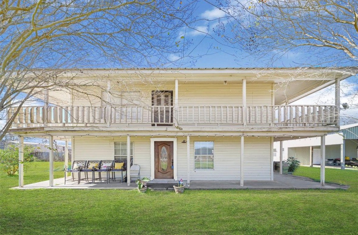 610 12th Street, Dickinson, TX 77539 610 12th Street, Dickinson, TX 77539