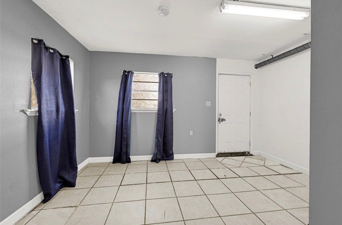 610 12th Street, Dickinson, TX 77539 610 12th Street, Dickinson, TX 77539