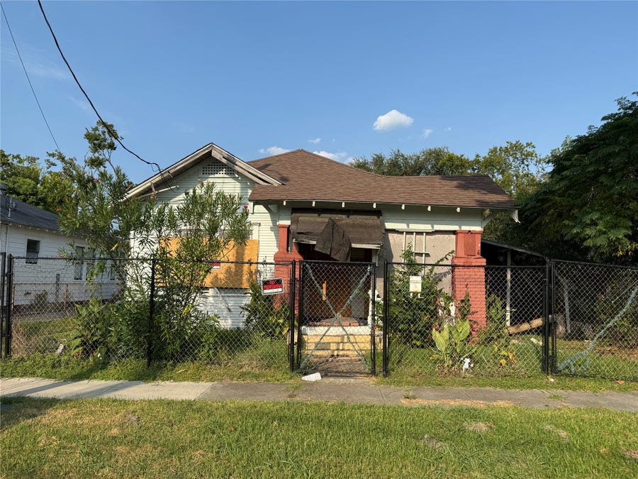 Property photo for 2316 Everett Street, Houston, TX