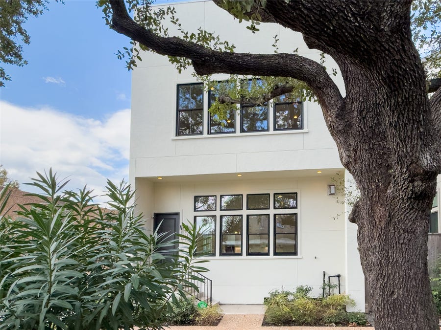 Property photo for 4011 Breakwood Drive, Houston, TX