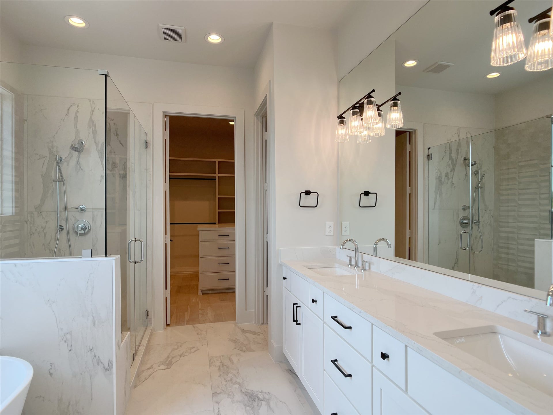 owner's spa bath retreat