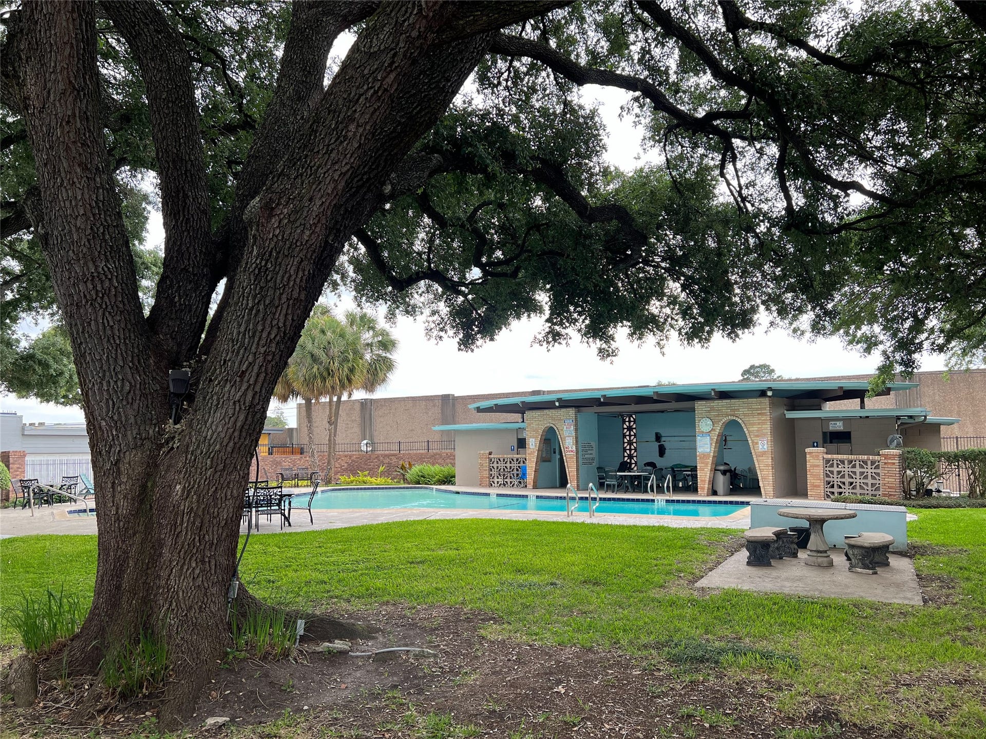neighborhood pool & cabanas