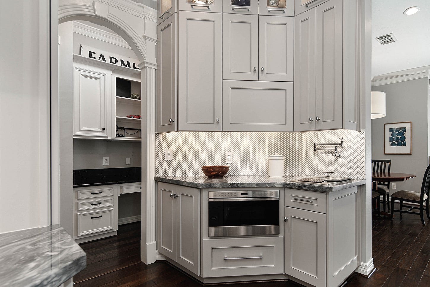 6 Noble Bend Place, The Woodlands, TX 77382 6 Noble Bend Place, The Woodlands, TX 77382