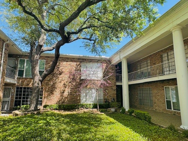 Property photo for 2201 Fountain View Drive, #40F, Houston, TX
