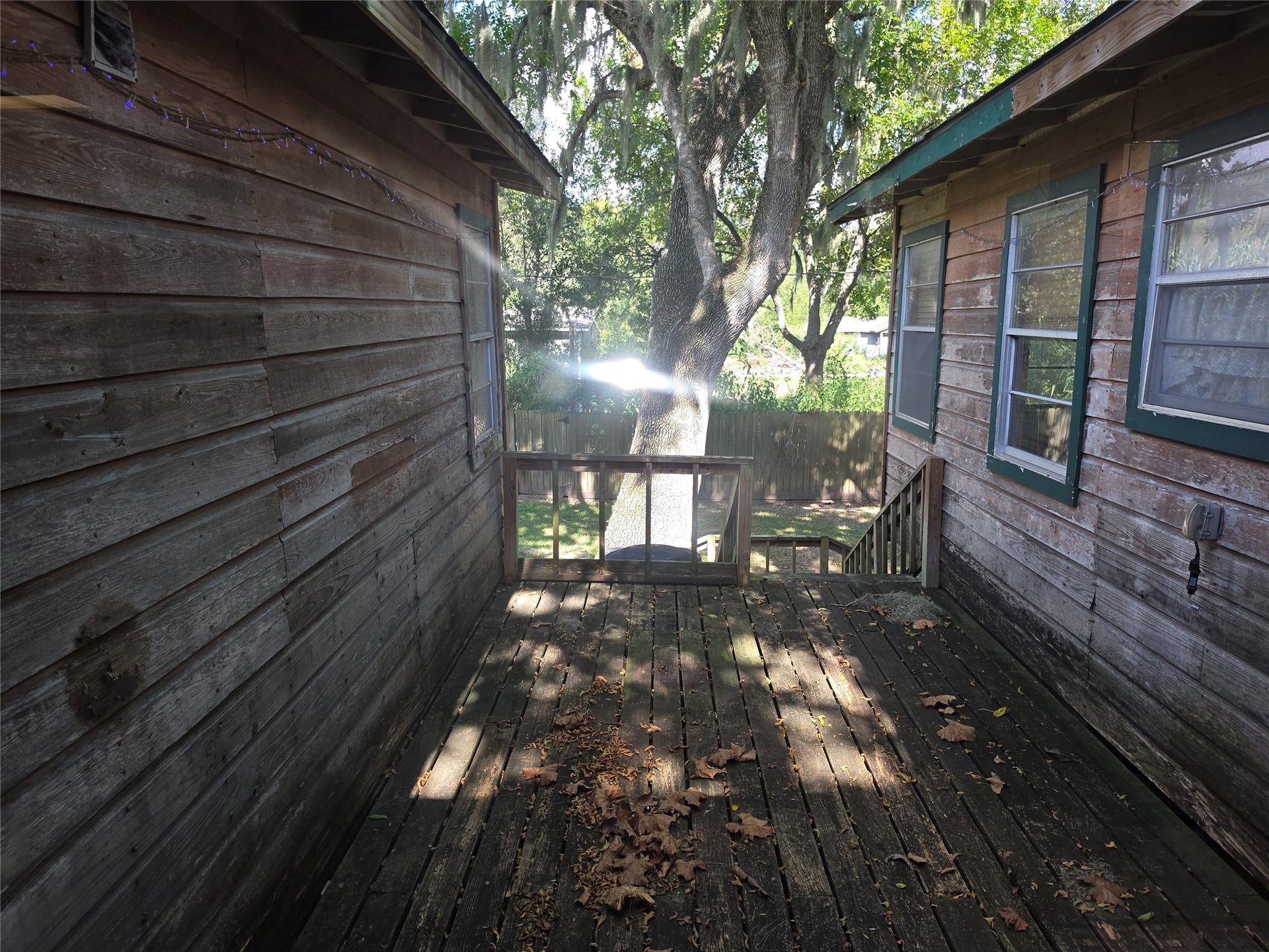 20511 Lake Forest Drive E, Guy, TX 77444