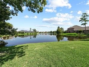 6914 Sandwedge Point Court, Spring, TX 77389 Lake View from your front door.