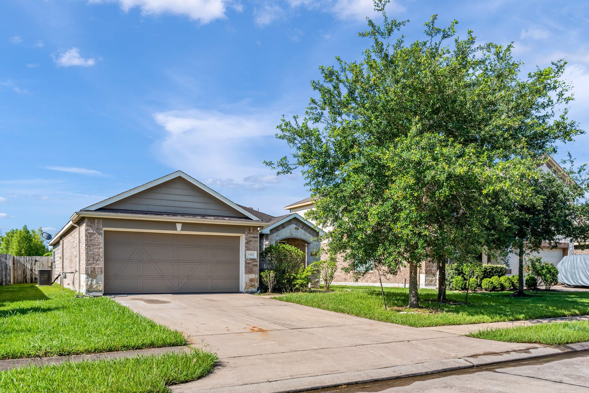 13112 Trail Manor Drive, Pearland, TX 77584 13112 Trail Manor Drive, Pearland, TX 77584