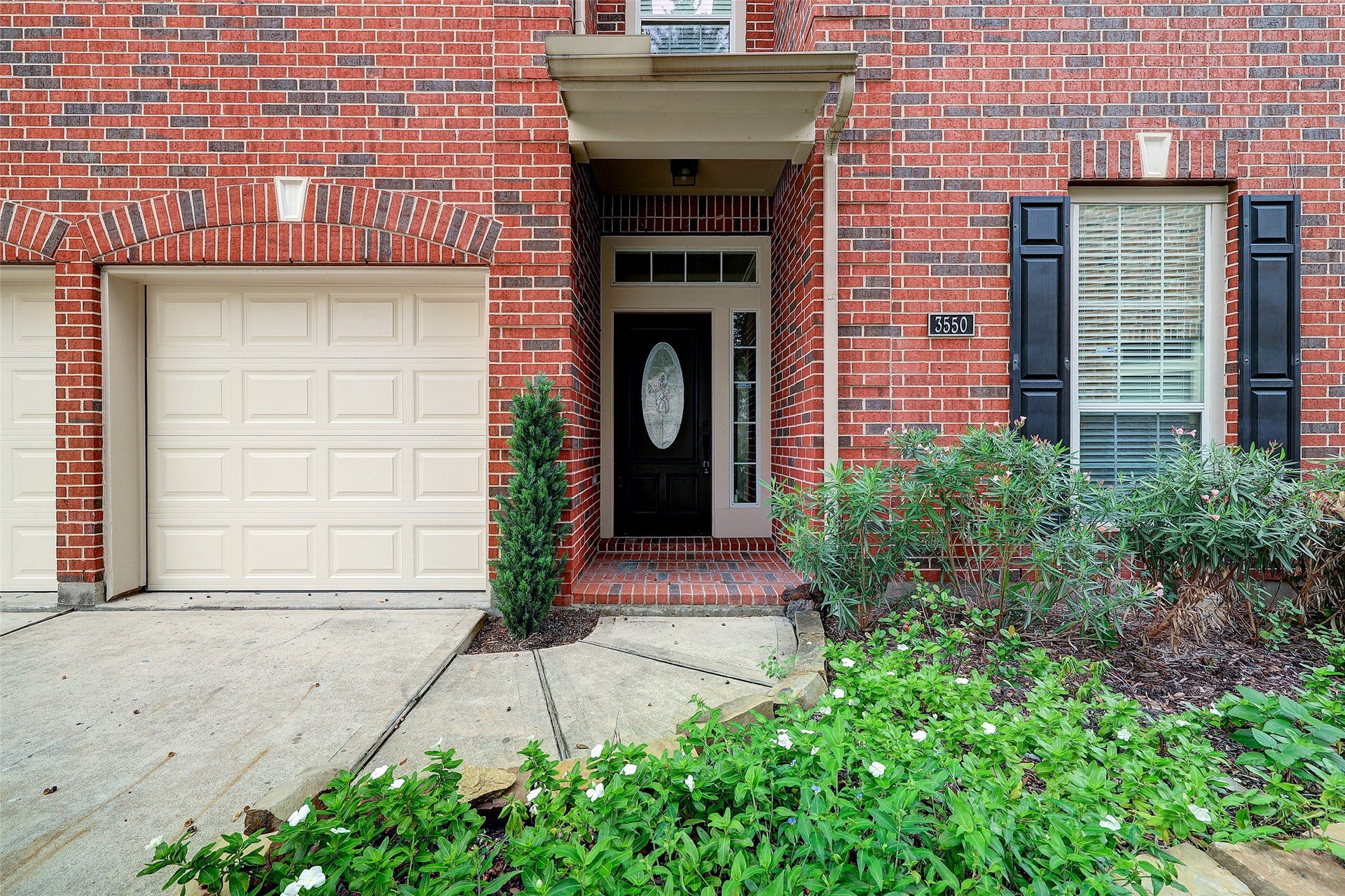 3550 Urban Woods Trail, Houston, TX 77008 3550 Urban Woods Trail, Houston, TX 77008