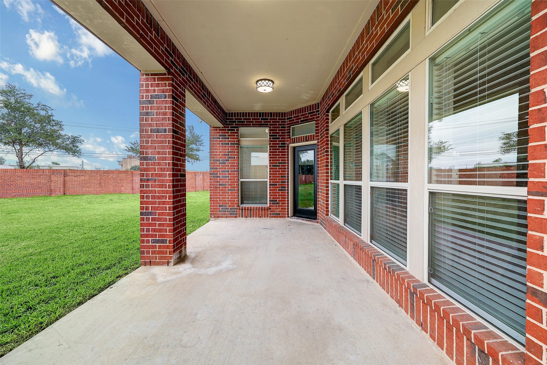 3550 Urban Woods Trail, Houston, TX 77008 3550 Urban Woods Trail, Houston, TX 77008