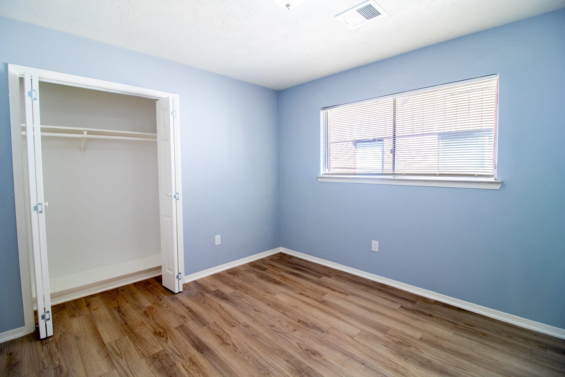 2202 Cherrybrook Lane, Pasadena, TX 77502