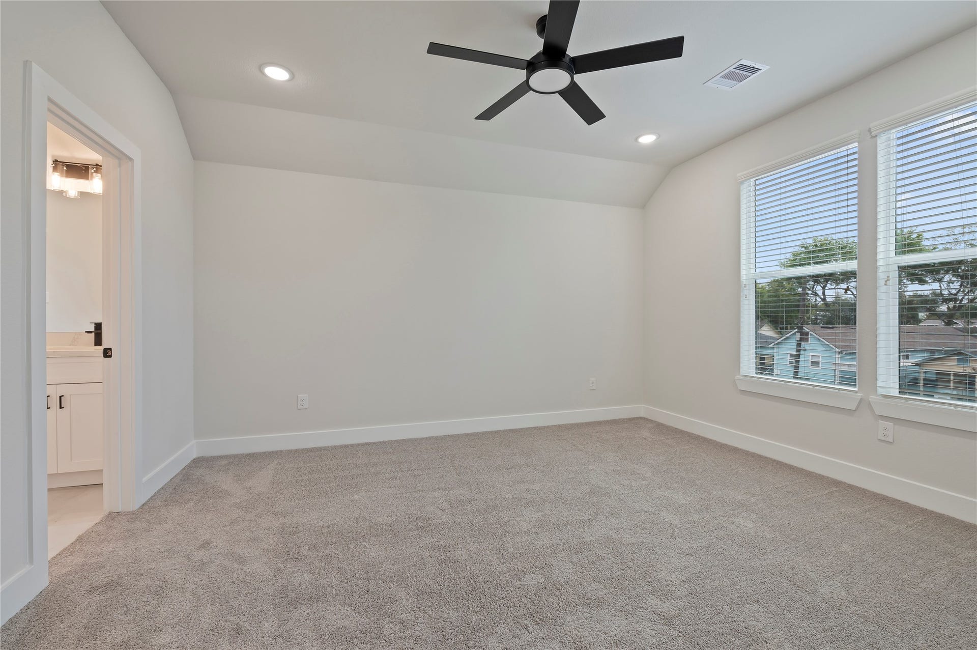 7709 Avenue L, Houston, TX 77012 7709 Avenue L, Houston, TX 77012