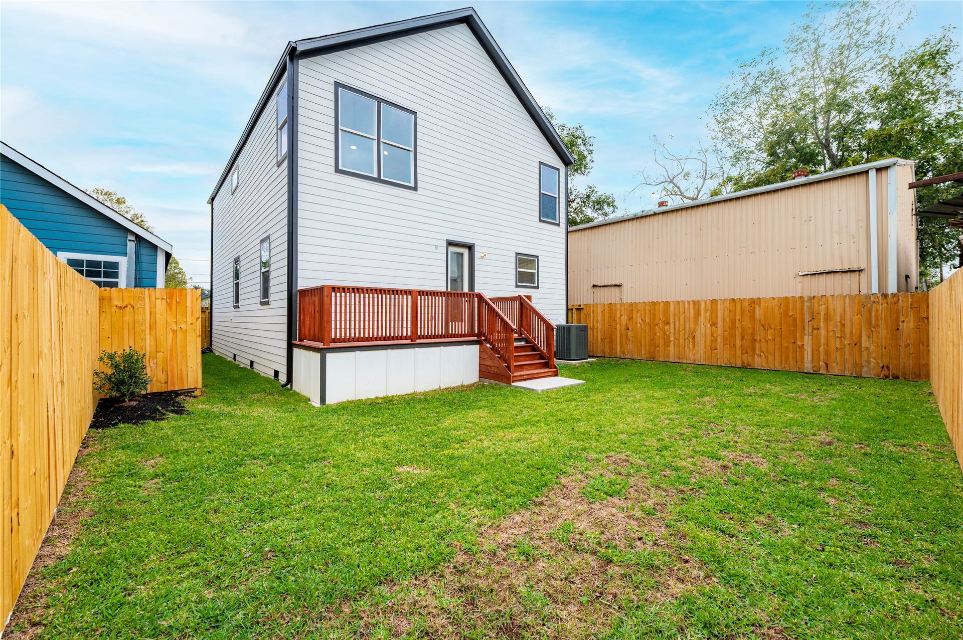 7709 Avenue L, Houston, TX 77012 7709 Avenue L, Houston, TX 77012