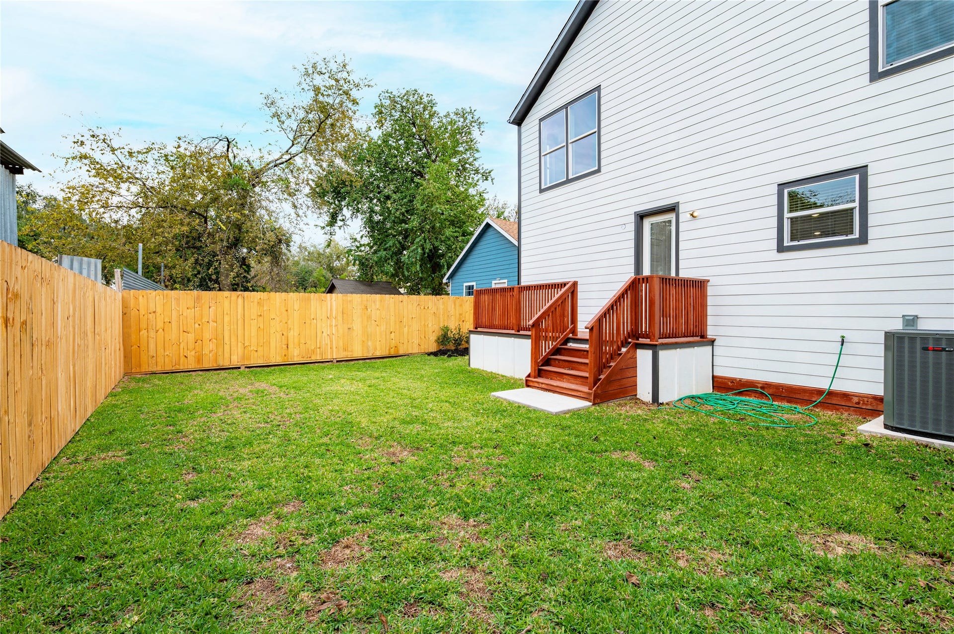 7709 Avenue L, Houston, TX 77012 7709 Avenue L, Houston, TX 77012