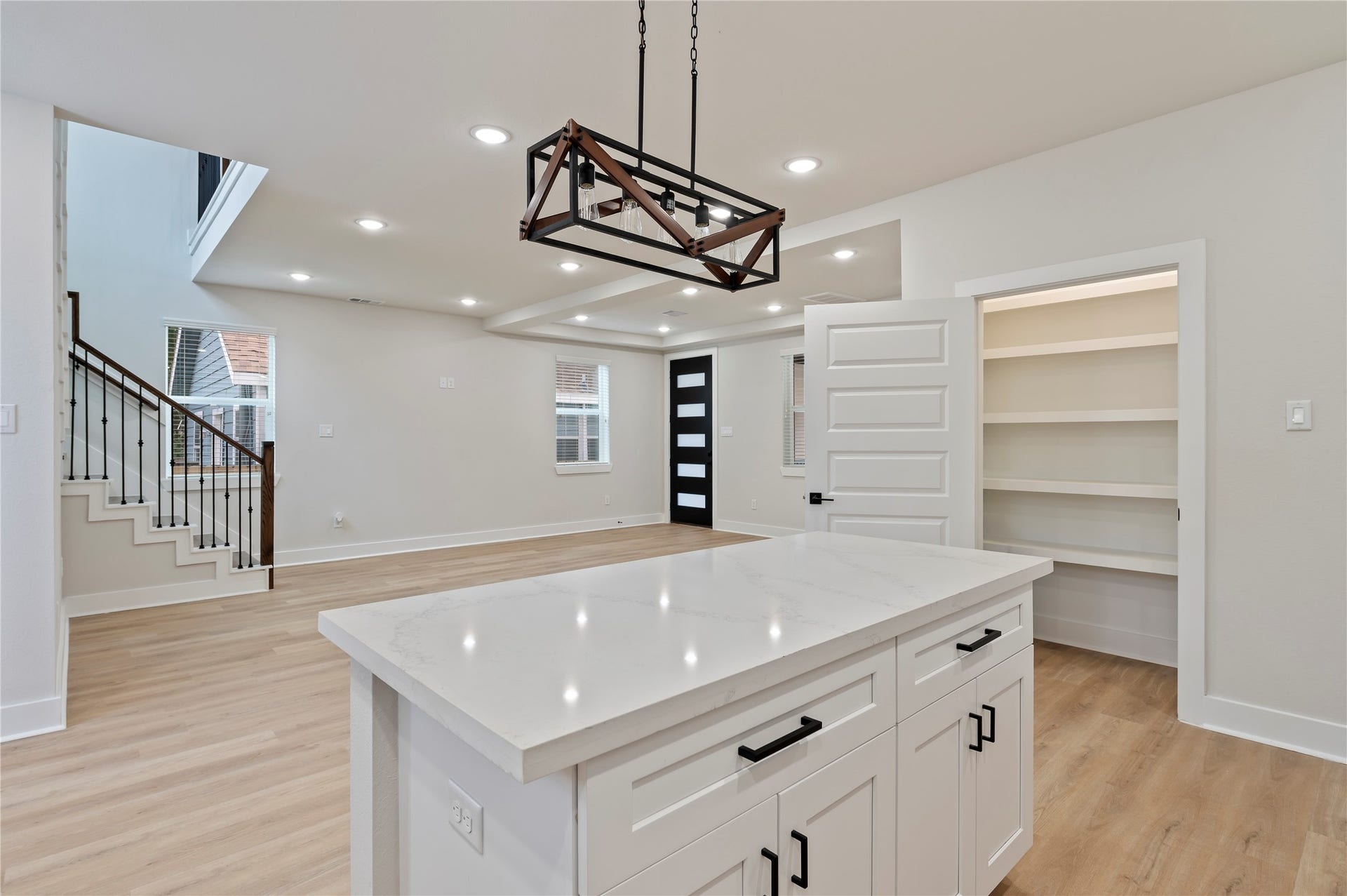 7709 Avenue L, Houston, TX 77012 7709 Avenue L, Houston, TX 77012