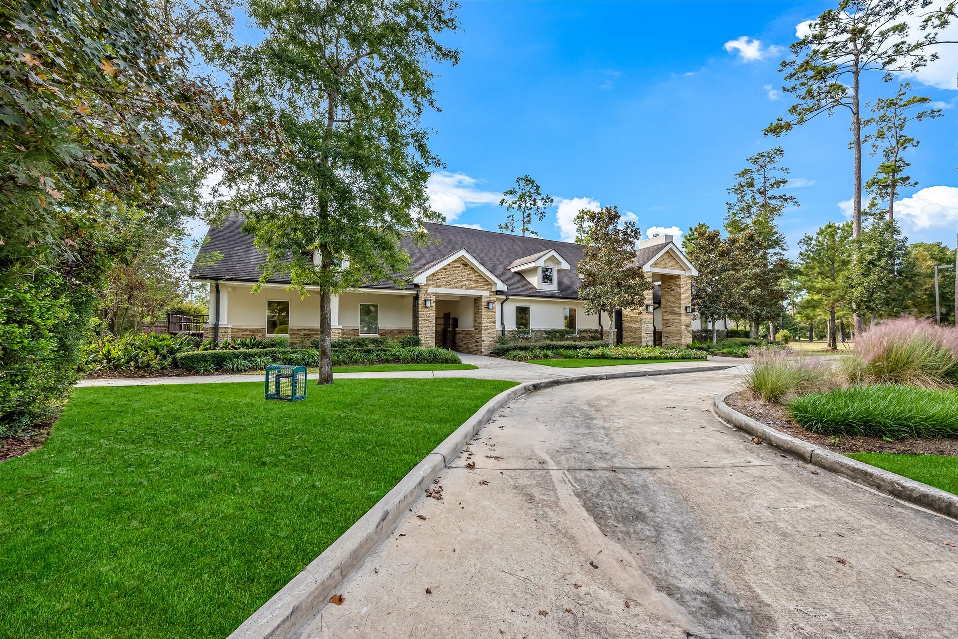 3573 Cherrybark Gable Lane, Spring, TX 77386 3573 Cherrybark Gable Lane, Spring, TX 77386