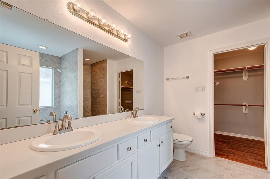 11927 W Vita Circle, Houston, TX 77070 11927 W Vita Circle, Houston, TX 77070