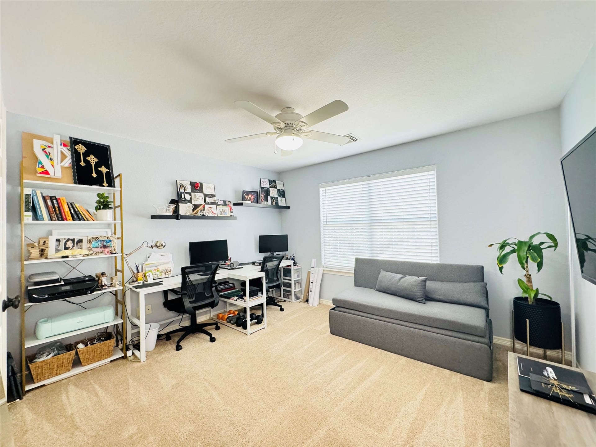 11927 W Vita Circle, Houston, TX 77070 11927 W Vita Circle, Houston, TX 77070