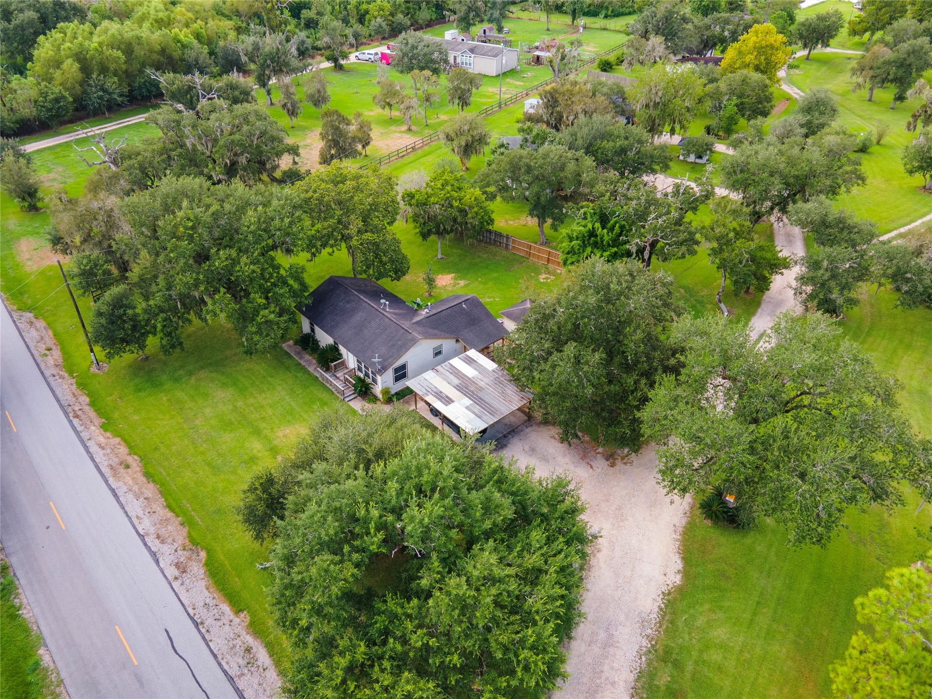 5669 Ratjen Road, Brazoria, TX 77422