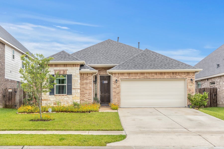 Property photo for 122 Hollow Terrace Court, Tomball, TX
