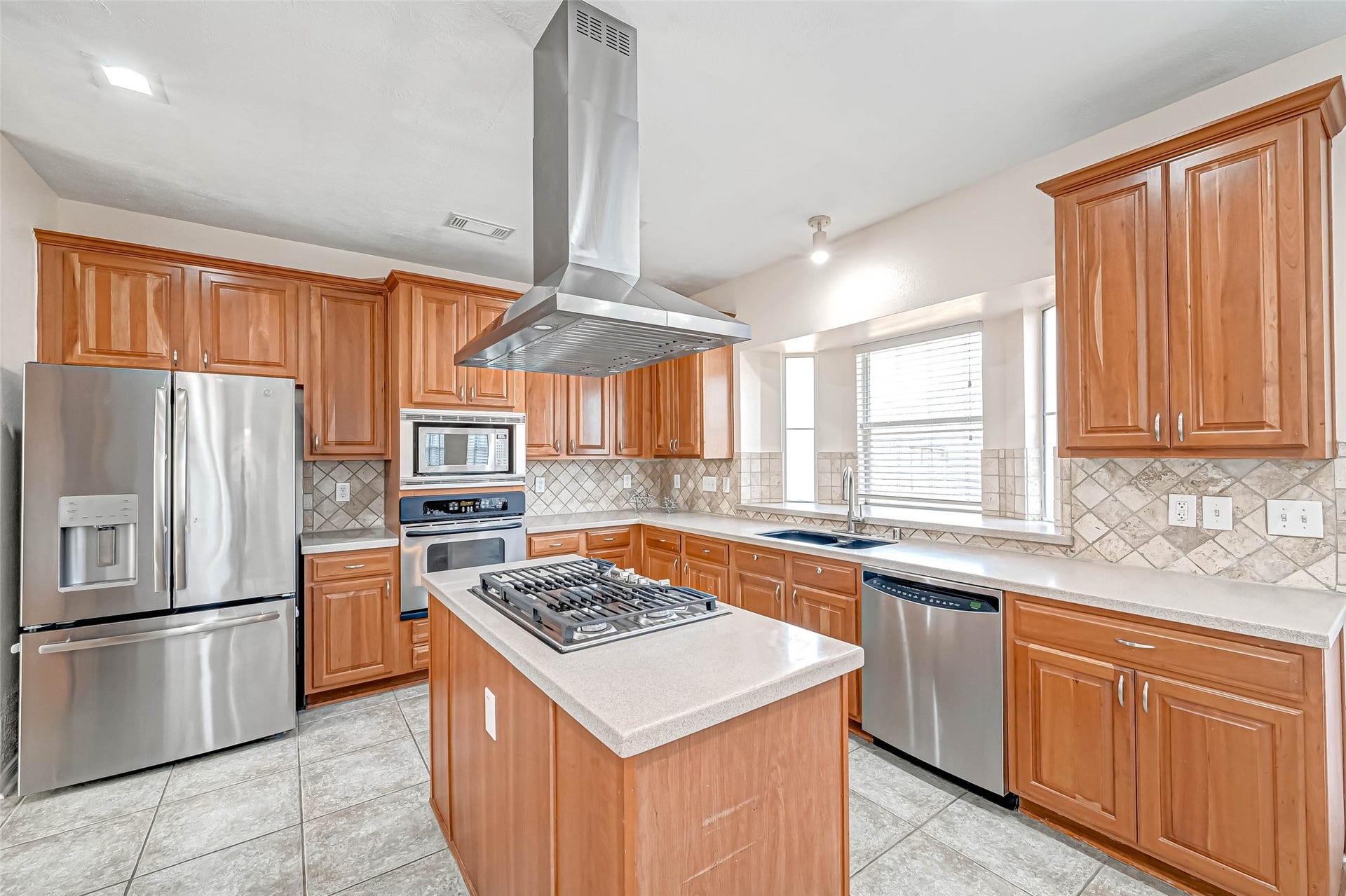 10626 Hillsdale Bridge Lane, Sugar Land, TX 77498 10626 Hillsdale Bridge Lane, Sugar Land, TX 77498