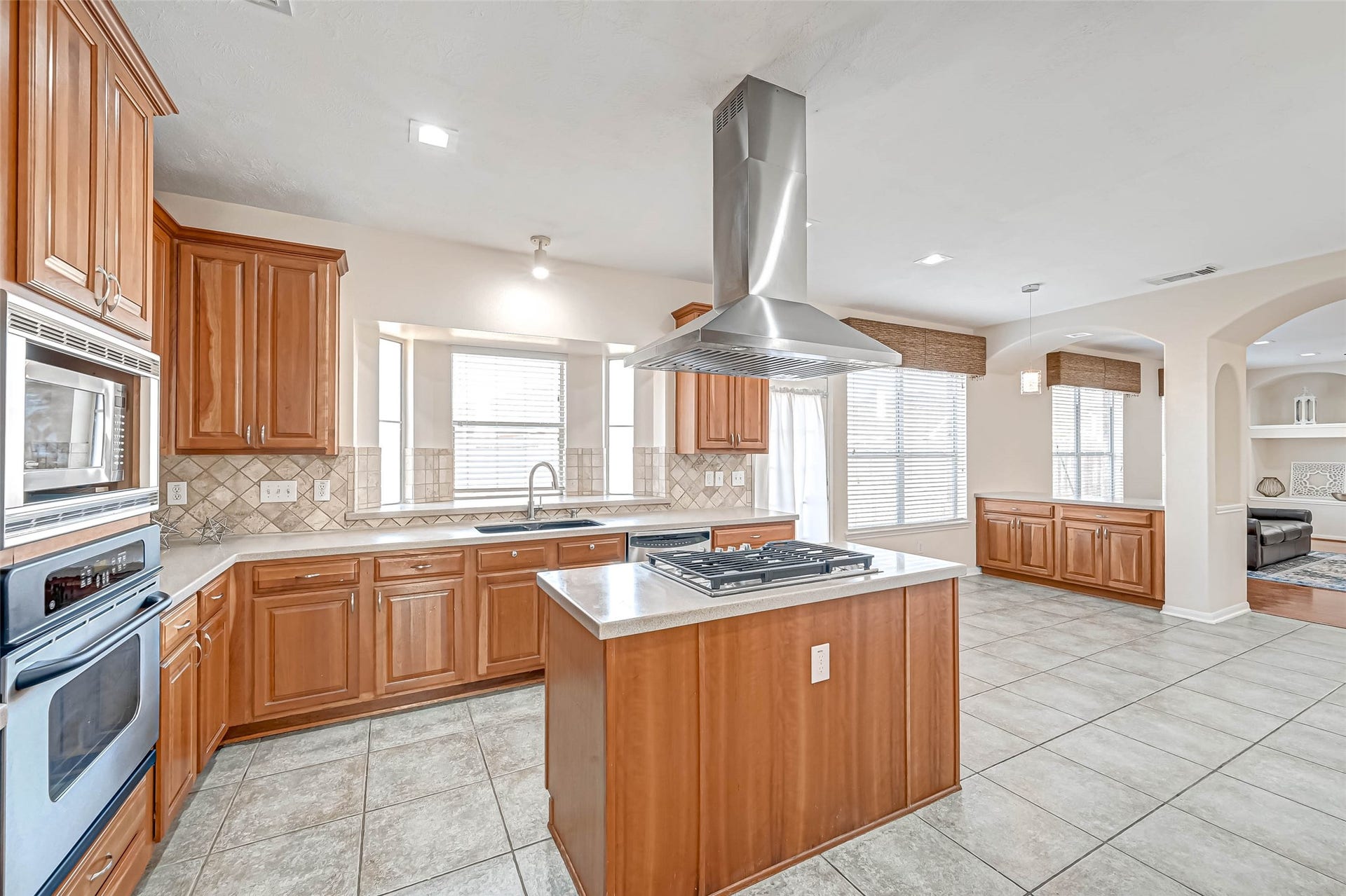 10626 Hillsdale Bridge Lane, Sugar Land, TX 77498 10626 Hillsdale Bridge Lane, Sugar Land, TX 77498