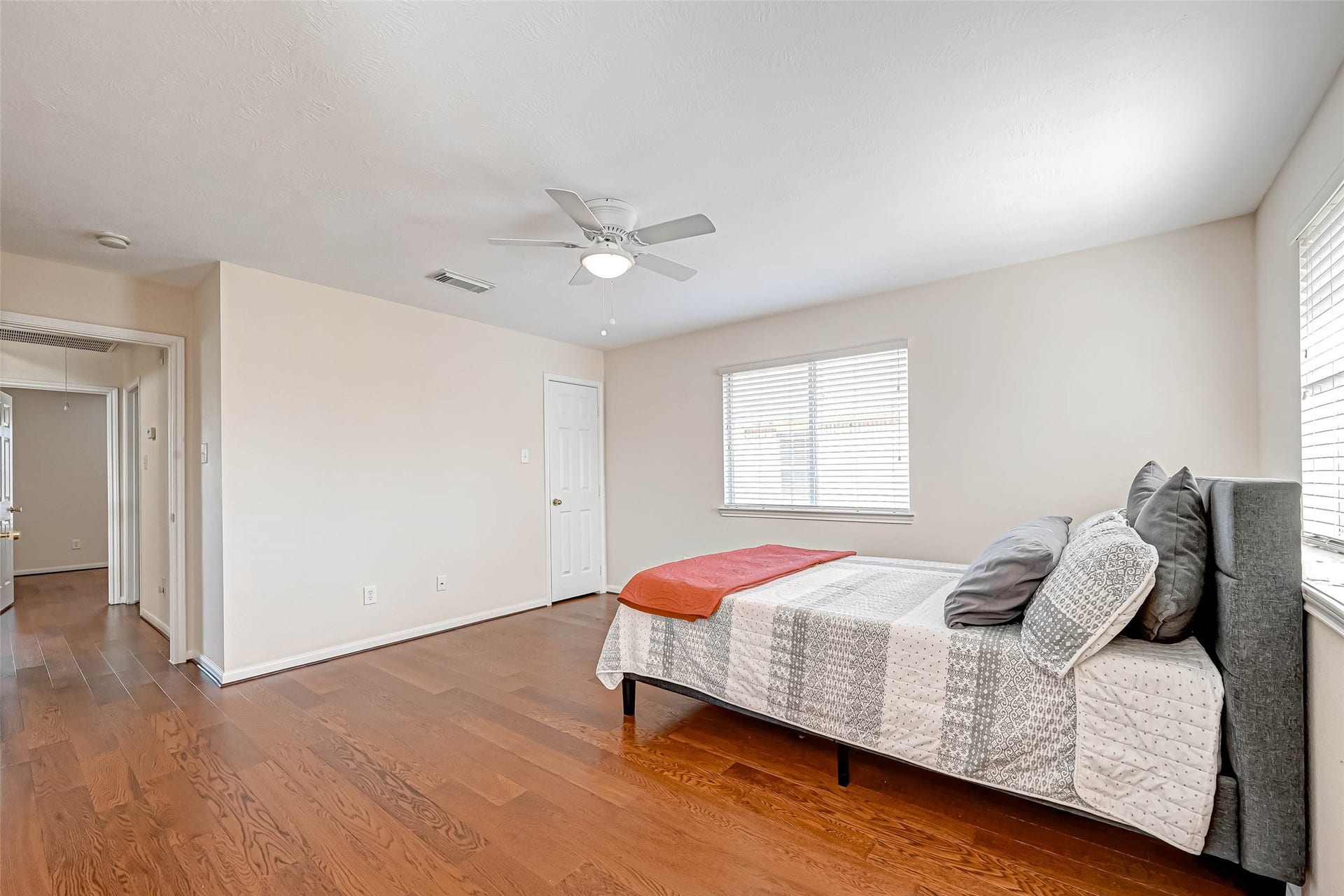 10626 Hillsdale Bridge Lane, Sugar Land, TX 77498 10626 Hillsdale Bridge Lane, Sugar Land, TX 77498